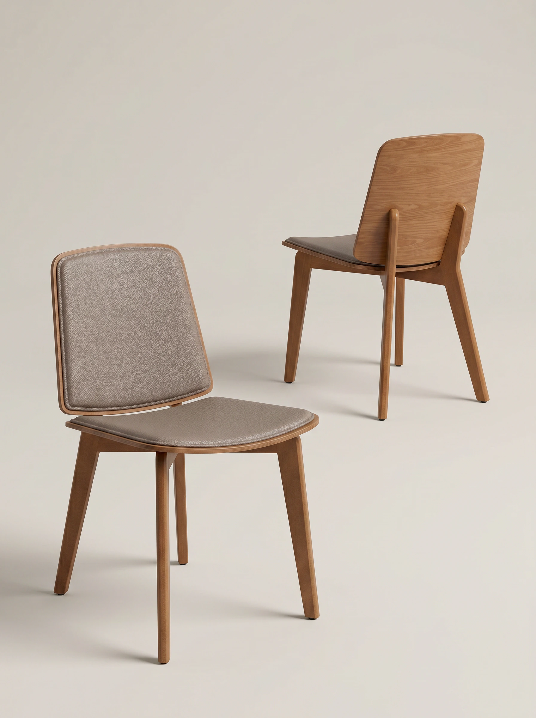 Side chair in Wood