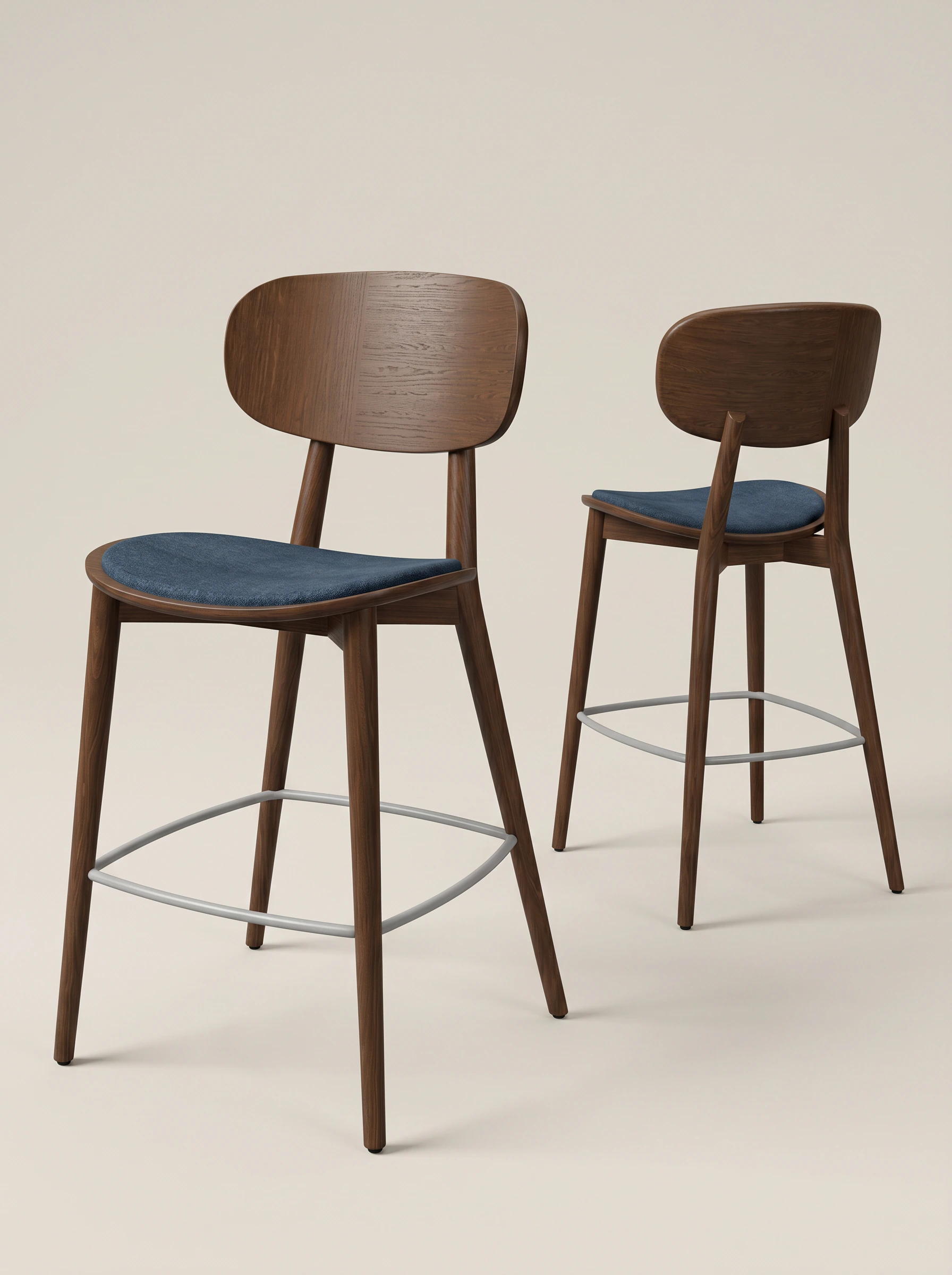 Counter stool in Wood