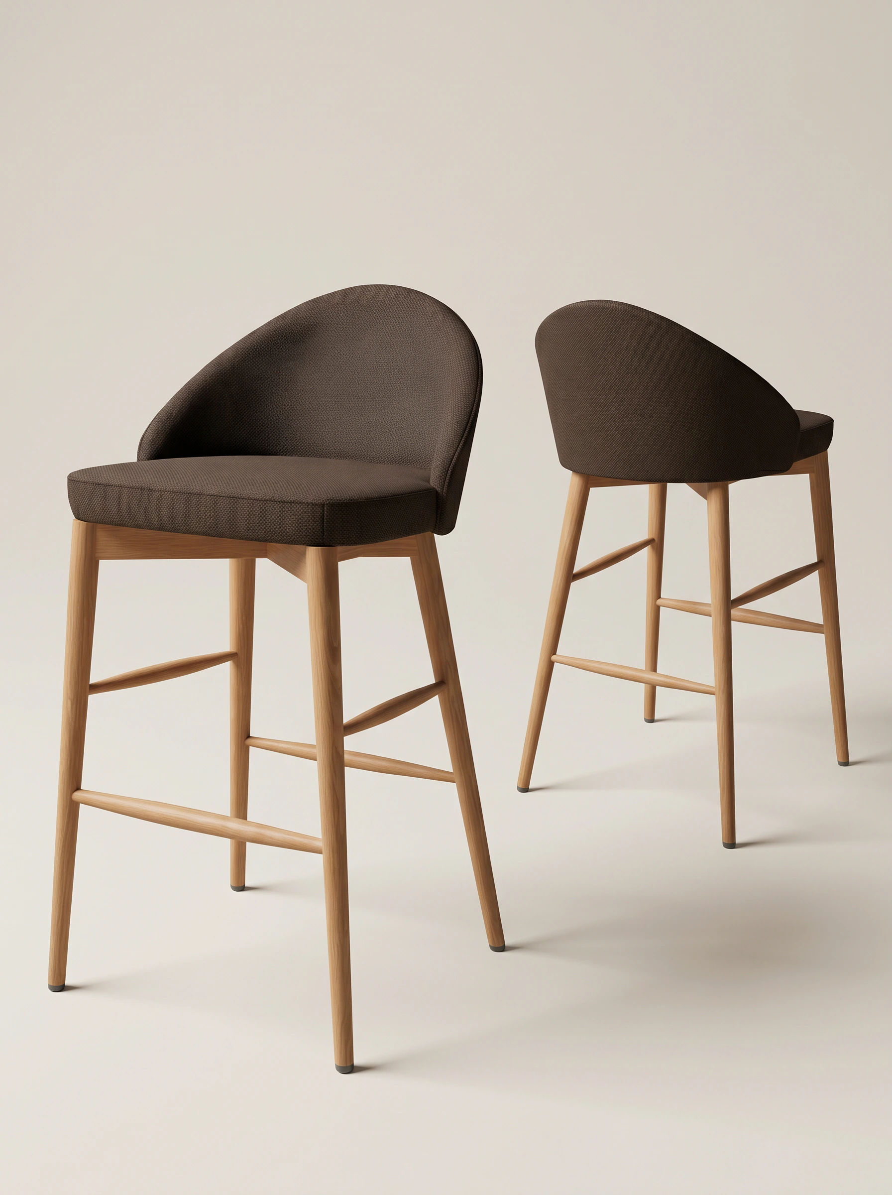 Bar stool in Wood