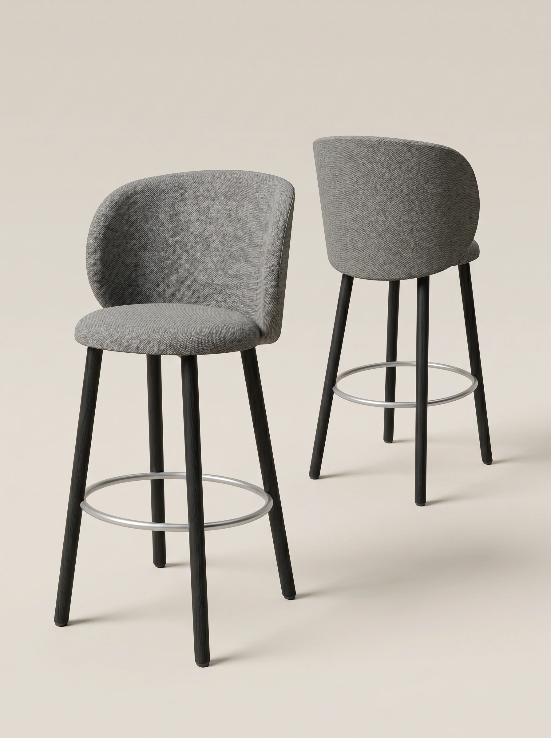 Bar stool in Wood