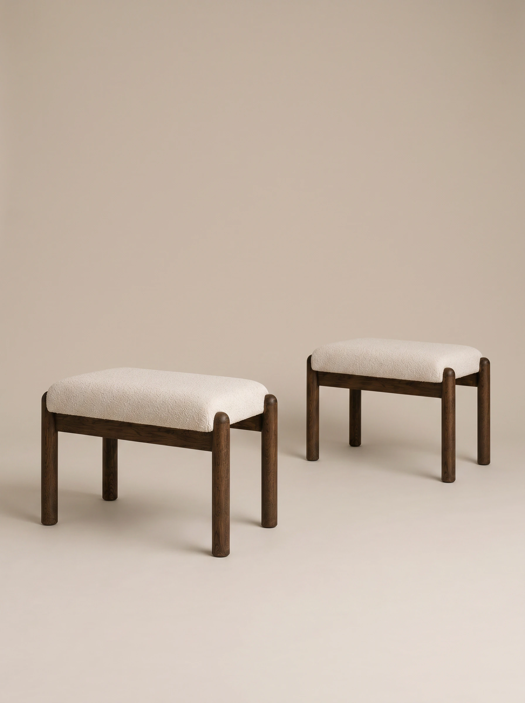 Footrest in Wood